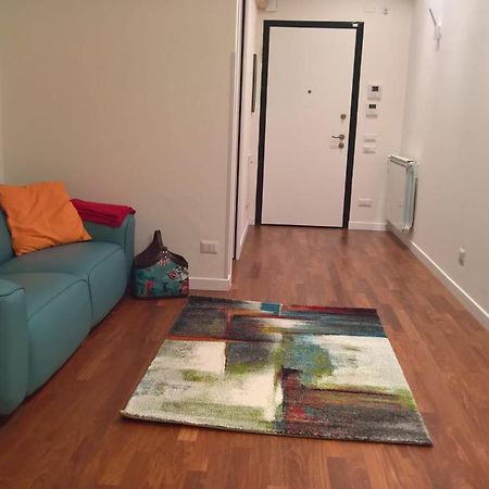 Sacra Famiglia Ausonia Apartment Palermo Luaran gambar