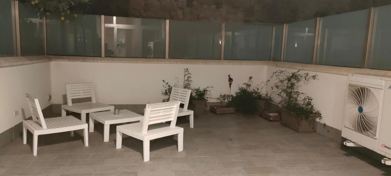Sacra Famiglia Ausonia Apartment Palermo Luaran gambar