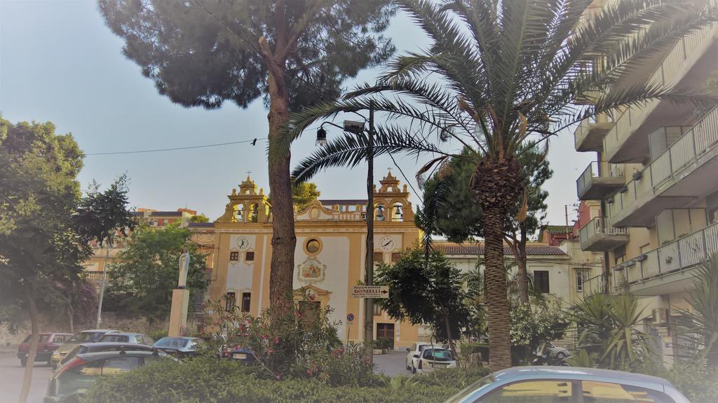 Sacra Famiglia Ausonia Apartment Palermo Luaran gambar