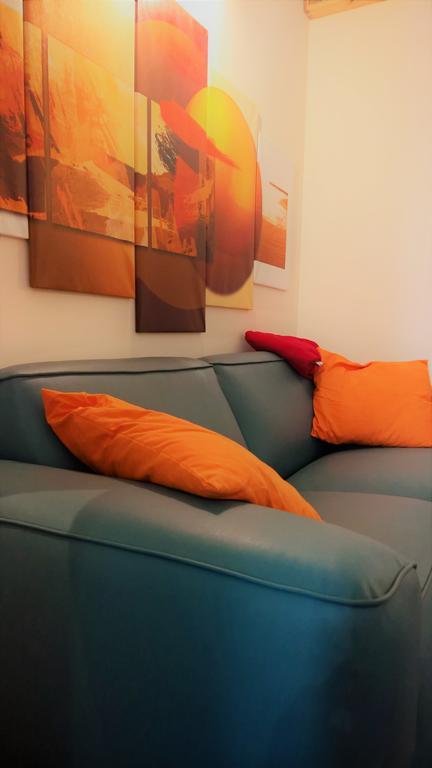 Sacra Famiglia Ausonia Apartment Palermo Luaran gambar